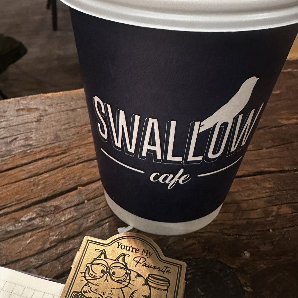 Vanilla cardamom oat milk latte