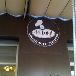 Da Luigi - Con papá y Carmen en Da Luigi (La Motilla). La fachada.