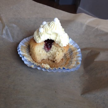 Rise Bakery - Vegan lemon raspberry cupcake - Bakeries Near Me - Washington, DC, District of Columbia Rise Bakery - Vegan lemon raspberry cupcake - Bakeries Near Me - Washington, DC, District of Columbia