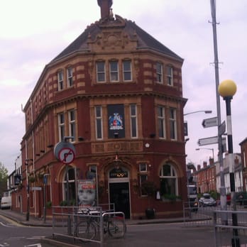 The Junction - Pubs Near Me - Birmingham, XWM