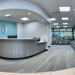 Comprehensive Spine Institute - Clinic Entrance
