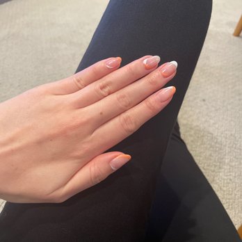 Gel Nails Spa - Designs by Luna - Nail Salons Near Me - Lafayette, California
