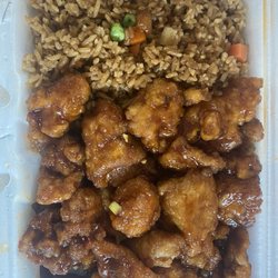 Lucky Wok - General Tso's chicken