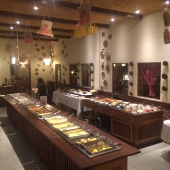 Parraxaxá - Buffet area 2 - Imported Food Near Me - Recife, Prince Edward Island