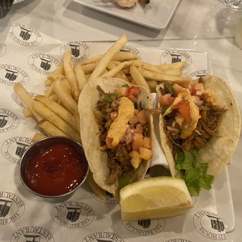 Red House - Pork tacos - New American Near Me - Cambridge, Massachusetts