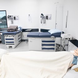 U.S. Colleges - Van Nuys - Clinical Medical Assistant lab.