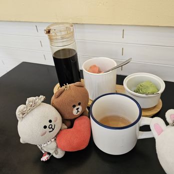Sushi Spot - Condiments and complimentary hot tea! - Japanese Near Me - Aiea, Hawaii