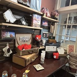 Carillon Park Gift Shop