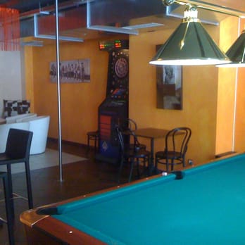 Les Gosses Du Québec - Pubs Near Me - Lausanne, VD Les Gosses Du Québec - Pubs Near Me - Lausanne, VD