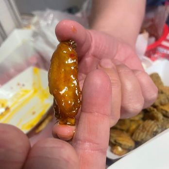 Wings Xpress - Pinky finger is larger than the wing - American Near Me - Knoxville, Tennessee Wings Xpress - Pinky finger is larger than the wing - American Near Me - Knoxville, Tennessee