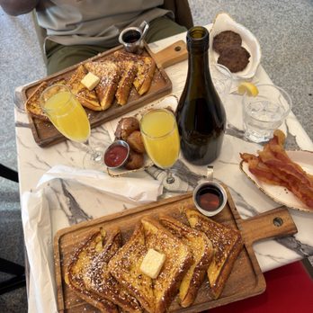 Eat This Cafe - Breakfast & Brunch Near Me - Los Angeles, California Eat This Cafe - Breakfast & Brunch Near Me - Los Angeles, California