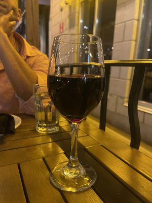 Restaurant Corneli Montréal by null