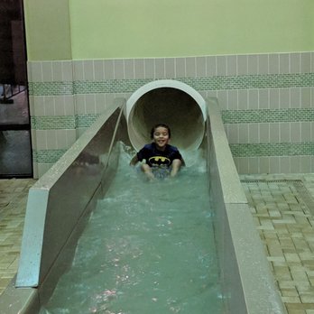 Hampton Inn Shelton - My son loved the slide ! - Hotels Near Me - Shelton, Connecticut