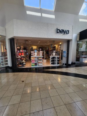 Miami International Mall by null