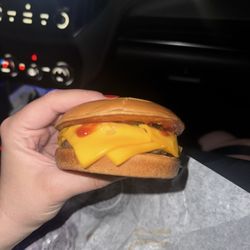 Double cheeseburger