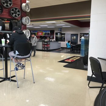 Les Schwab Tire Center - 1st time and hoping to make this my established local tire shop:) - Tires Near Me - Mill Creek, Washington