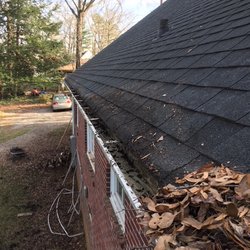Ducworth Lawn & Landscape - Gutter Cleaning