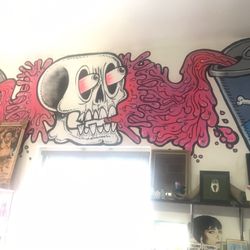 Black’s Bodega - Cool murals