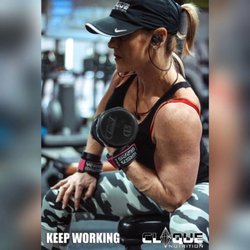 Clique Nutrition - Keep working on your goals and NEVER GIVE UP!