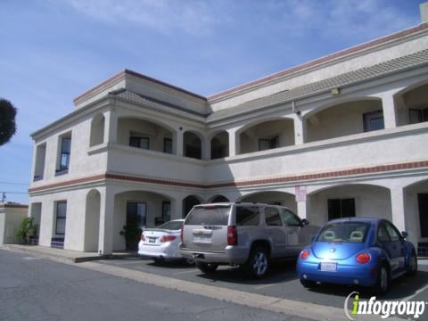 Lotoczky Sharon, LMSW - grief counselor in Troy, MI