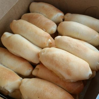 Starbread Bakery - Bakeries Near Me - Vallejo, California