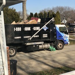 Clean driveway the whole time Clean driveway the whole time