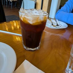 Thai iced tea, (coconut milk + 0.5) Thai iced tea, (coconut milk + 0.5)