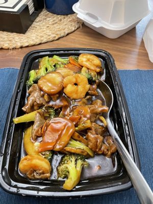 Blue & Fly Asian Kitchen by null