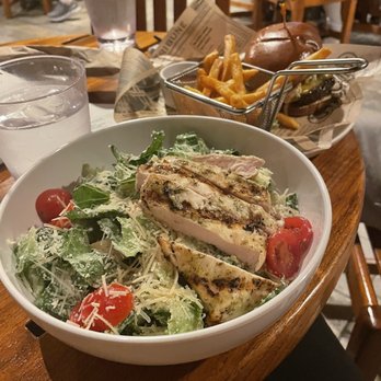 Broken Shaker - Chicken salad and the burger - Cocktail Bars Near Me - Miami Beach, Florida Broken Shaker - Chicken salad and the burger - Cocktail Bars Near Me - Miami Beach, Florida