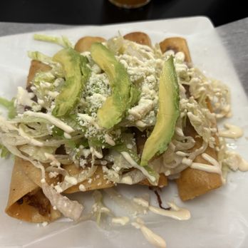 Daisies Pasteles - Chicken flautas order - Custom Cakes Near Me - Albany, New York Daisies Pasteles - Chicken flautas order - Custom Cakes Near Me - Albany, New York