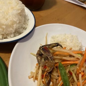 Mae Ornnit Thai Kitchen - tum lao - Thai Near Me - Annandale, Virginia