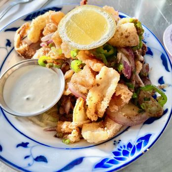 Bonnie's - salt & pepper squid - Cantonese Near Me - Brooklyn, New York Bonnie's - salt & pepper squid - Cantonese Near Me - Brooklyn, New York