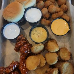 Boneless Wings Boneless Wings
