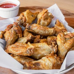 Wings, Buffalo Mild, Buffalo Hot, Teriyaki, Barbecue, Garlic Parmesan, Lemon Pepper, Honey Mustard, Mango Habanero, Plain.
Ranch, Bl.Cheese