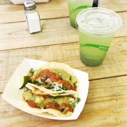 The Diaz Farm - Veggie tacos/agua fresca