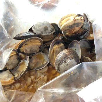 Bag O' Crab - Clams in garlic butter - Cajun/Creole Near Me - Fairfield, California