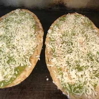 Tacos Estilo D.F - Huaraches - Food Trucks Near Me - Fort Worth, Texas Tacos Estilo D.F - Huaraches - Food Trucks Near Me - Fort Worth, Texas