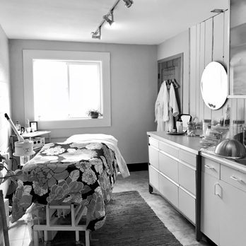 Akasu Hair Studio And Spa - Hair Salons Near Me - Portland, Oregon Akasu Hair Studio And Spa - Hair Salons Near Me - Portland, Oregon