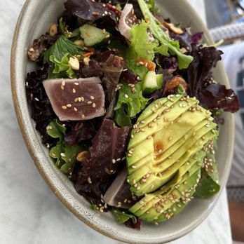 The Henry - Seared Tuna Chop* - Coffee & Tea Near Me - Coronado, California