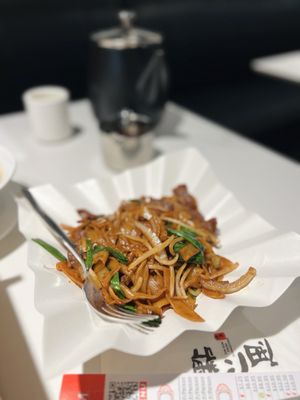 MR. DIM SUM by null