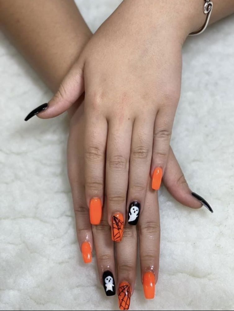 V I P NAILS & SPA Updated September 2024 13 Photos & 11 Reviews