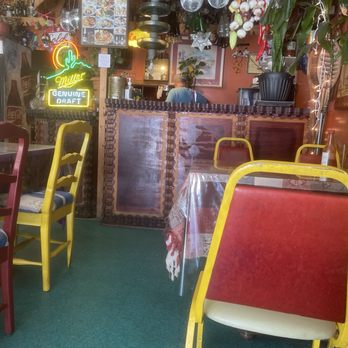 Mamy's Place - The inside of the restaurant... it felt authentic like family - Mexican Near Me - Long Beach, California