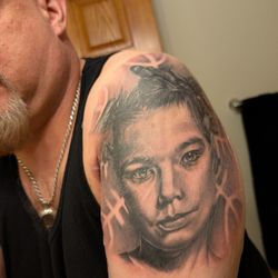 Apollo Tattoo Studio - Björk