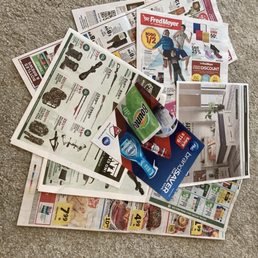 Trash left in my mail by the USPS Trash left in my mail by the USPS