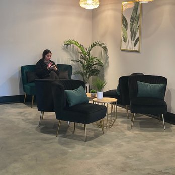 Vine Vegan - Chill area - Vegan Near Me - Brandon, Florida Vine Vegan - Chill area - Vegan Near Me - Brandon, Florida