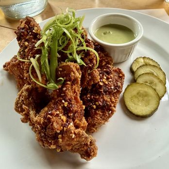 Khue’s Kitchen - Fried chili chicken wings - Vietnamese Near Me - Saint Paul, Minnesota Khue’s Kitchen - Fried chili chicken wings - Vietnamese Near Me - Saint Paul, Minnesota