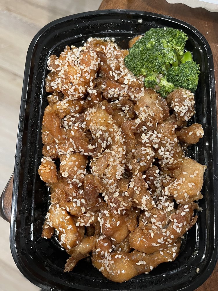 Food from Magic Wok Chinese Restaurant