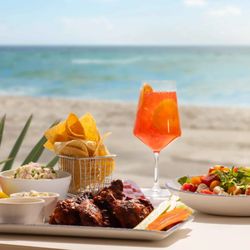 Playa Beach Bar & Grill