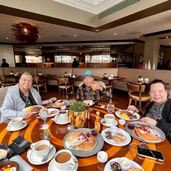 Silver Trumpet Restaurant & Bar photo 5