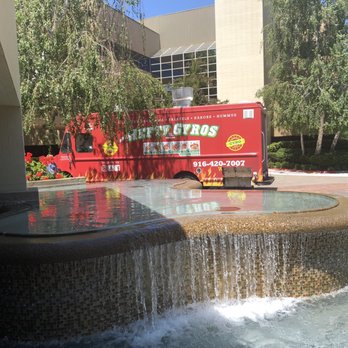 Hefty Gyros - Food Trucks Near Me